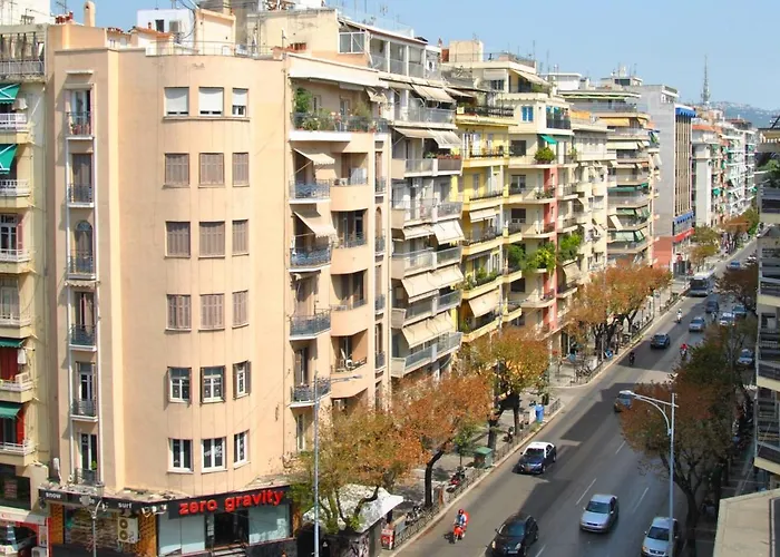 Апартаменты Houseloft Commercial Central *