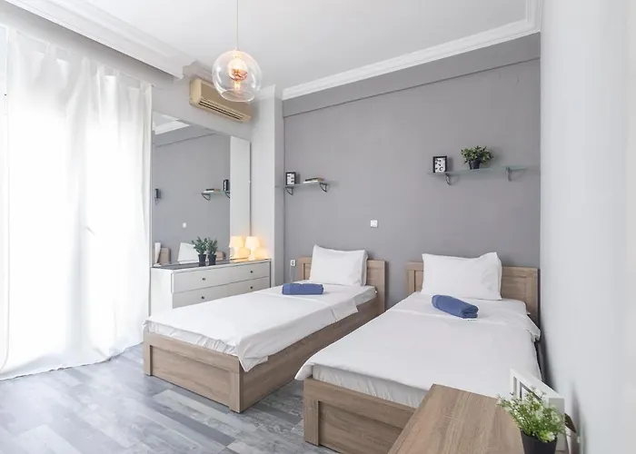 Houseloft Commercial Central * Салоники